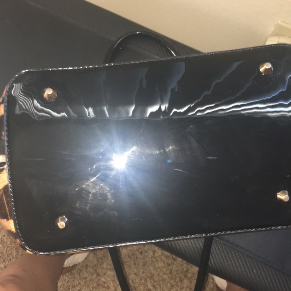 Brand New Cheetah purse - Picture 8 of 16